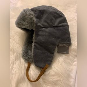 Goorir Bros hat NEW.  Size Medium